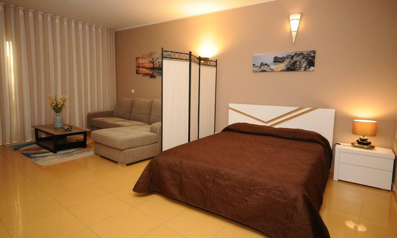 شقة Algarveflat البوفيرا المظهر الخارجي الصورة